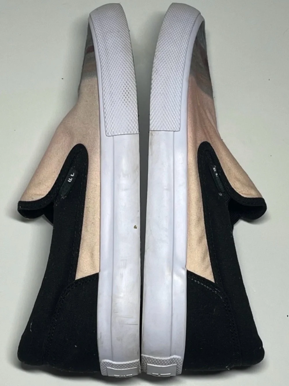 Star Wars x DC 9 Manual Slip-on Shoes Mandalorian Collection Skate Canvas Tan